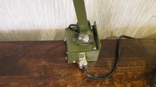 Green vintage arm - green,