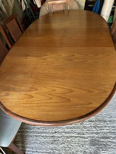 Plan oval extending table - g-plan,