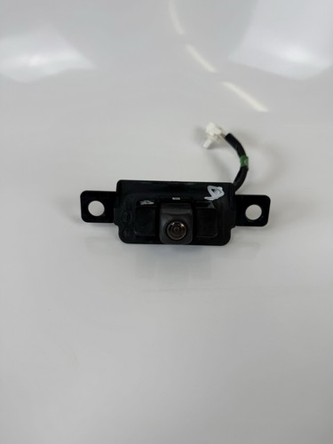 Toyota camry rear - 18-20,