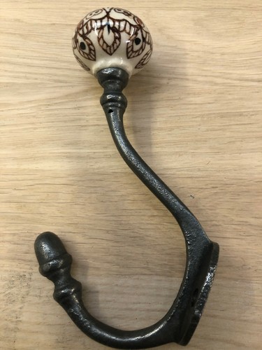Cast iron coat hook - x,