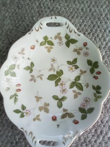 Wedgwood wild strawberry - wild,