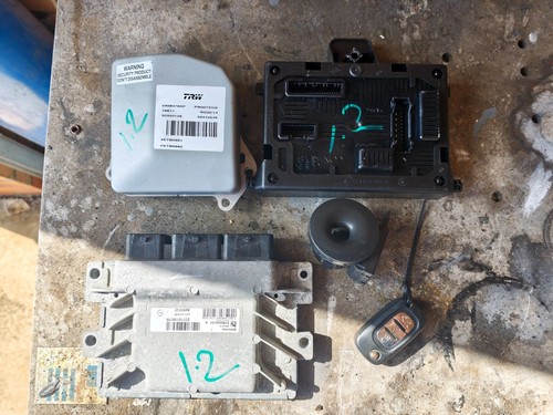 Clio mk3 petrol - 1.2,