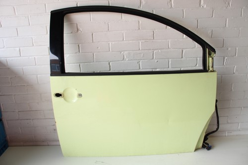Beetle right front - beetle, os