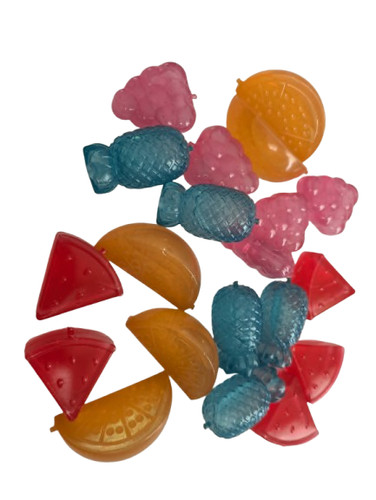 Reusable plastic ice - x,