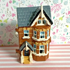 Rare, Warwick miniatures, Victorian toy dollhouse Ref: HS48U, Immaculate