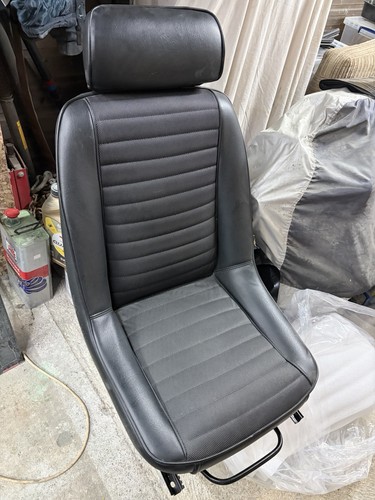 Car bucket seats vintage - bucket, b