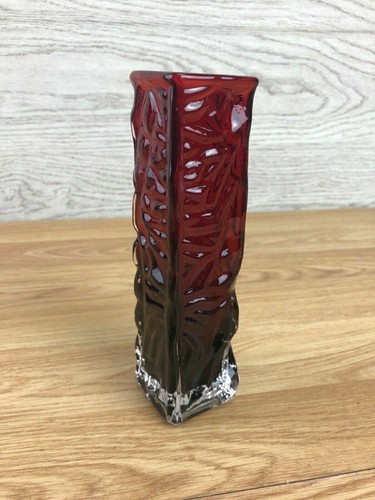 Beautiful red glass bud - red,