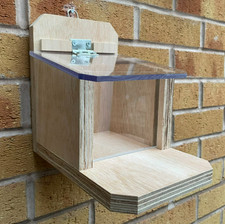 Squirrel Feeder with 10mm