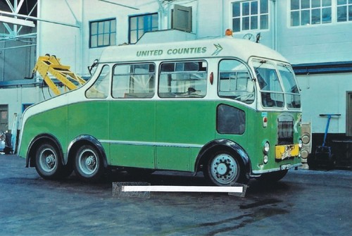 098m 6x4 serv veh photo - veh.,