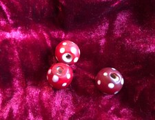 Trade Beads Skunk Venetian Trade White Dots Africa Lot of 3 (Jack Sparrow)