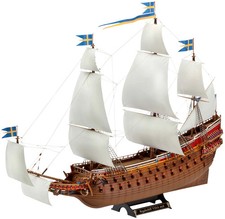 Revell 05414 Swedish Regal