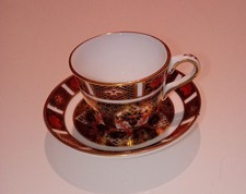 Royal Crown Derby 1128 Imari