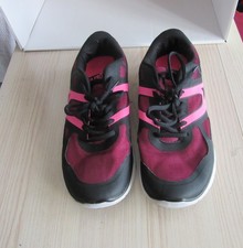 Ladies  USA pro trainers dark