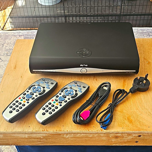 Sky drx890 500gb - sky+, hd