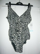 M&S - LADIES SWIMMING SUIT -