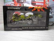 MINICHAMPS - 2001 GP TEST - HONDA NSR500  - VALENTINO ROSSI - 1/12 SCALE MODEL