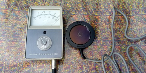 Minilux portable photoelectric