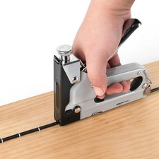 Amazon Basics Staple Gun – Upholstery & Carpentry Tool + 600 Staples Kit