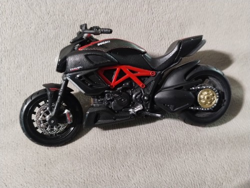 Ducati diavel carbon - ducati,