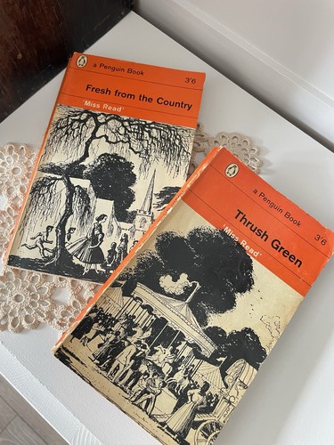Vintage 1962 penguin miss read - vintage,
