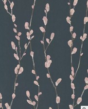 1X Roll Harlequin Standing