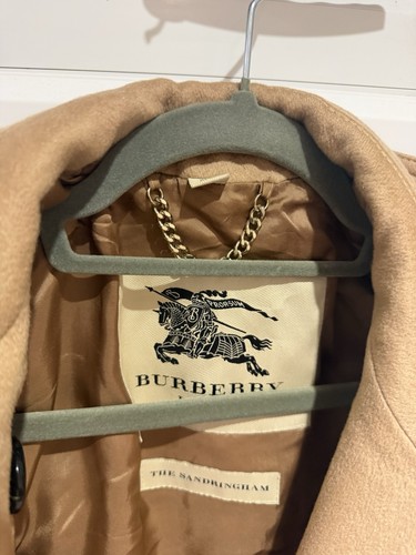 Burberry women trench coat - burberry,