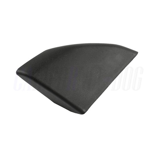 Right front wheel arch - front,