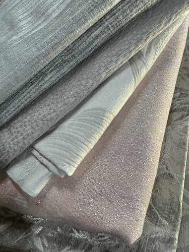 Bundle fabrics samples - bundle, of