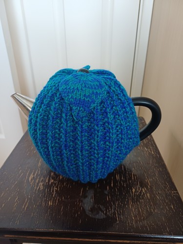 Handmade knitted tea cosy - handmade,