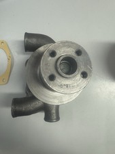 WATER PUMP SUITS MF 135 148