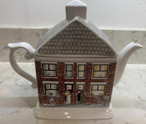 Ringtons tea wade - tea, house
