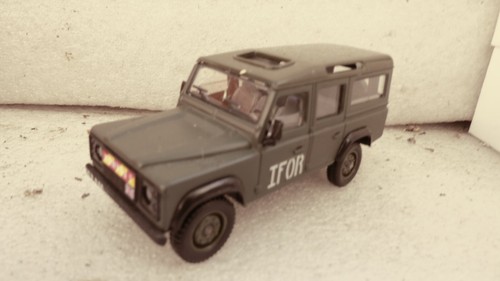 Land rover defender ifor - land,