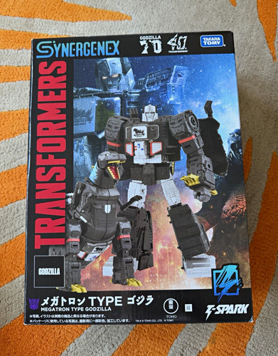Takara tomy transformers - takara,