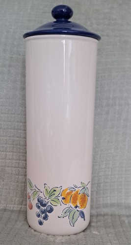 Rare vintage hornsea pottery - rare,