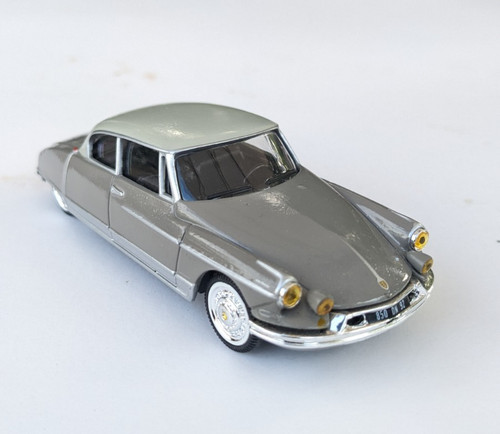 Norev scale 1959 citroen - 1/43,