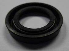 REV COUNTER DRIVE SEAL