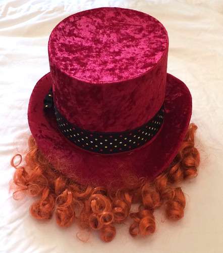 Bnwt disney parks alice - disney,