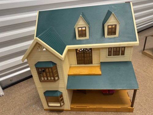 Sylvanian families calico - families,