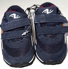 ATHLETIC WORKS baby sneaker