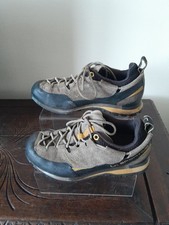 Men's  LA Sportiva  Boulder X Size 6