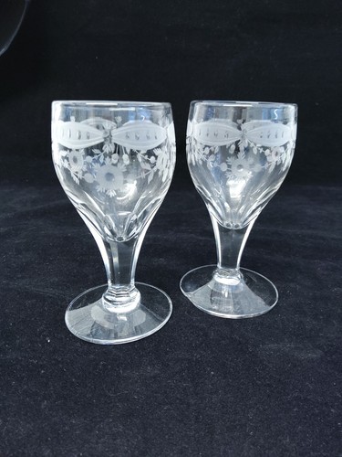 Georgian pair engraved port - pair,