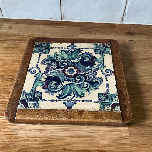 Vintage tiled pot stand trivet - pot,