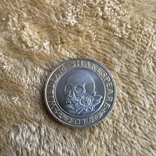 2016 two pounds coin - 2016,