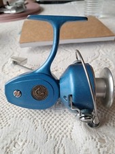 USED FISHING REEL PENN REEL 720 SPIN FISHER