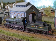 Motorised 00 gauge Dapol City of Truro, GWR City Class 4-4-0 locomotive.