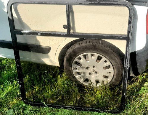 Tempered glass camper - tempered,