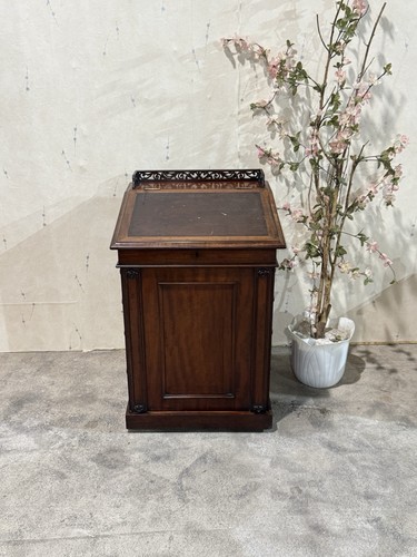 Antique william davenport - antique,