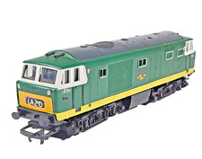Hornby R.758 OO Gauge Class 35