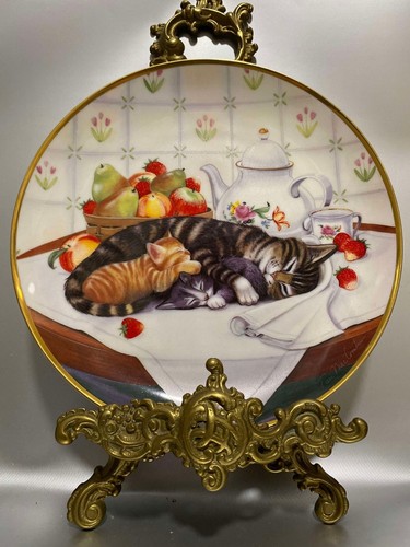 Plate vintage beautiful - plate,