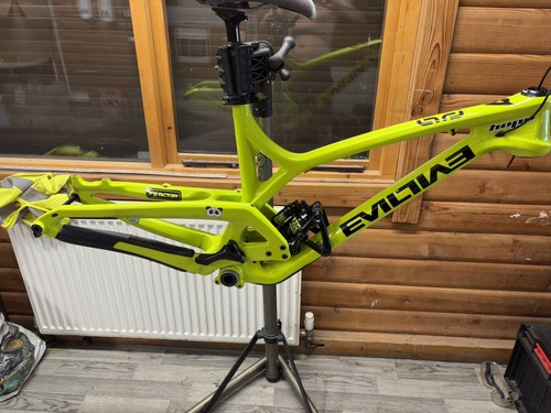 Evil insurgent x01 ltd - evil,